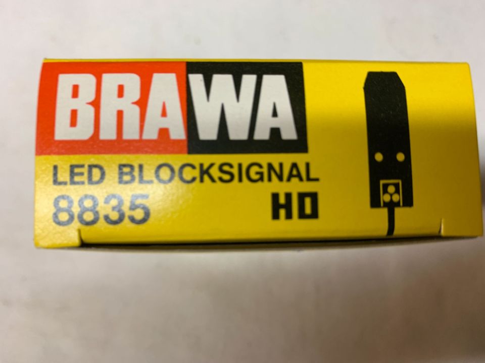 BRAWA 8835 LED Blocksignal, unbespielt, nwtg. in Ladenburg
