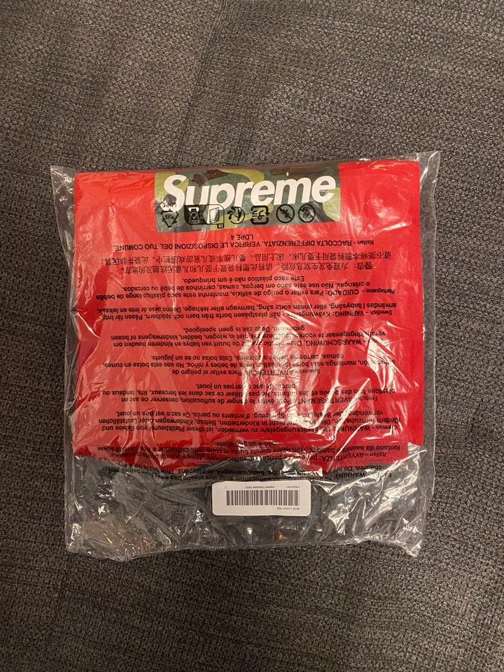 Supreme Box Logo T-Shirt „NEU“ in gr. L in rot ! TOP! in Brackenheim