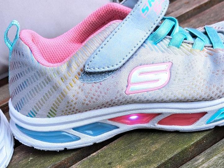 Sketchers  Mädchen Gr.36 Blink wie Neu Gr.36 in Harsewinkel - Greffen