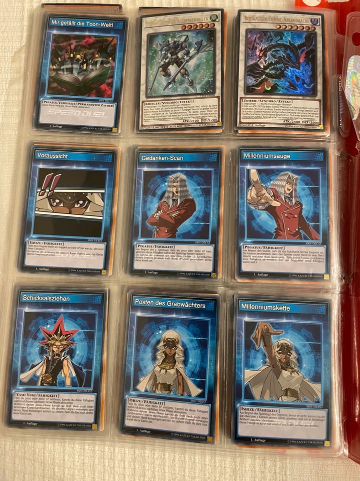 Große Yu-Gi-Oh Sammelkarten Sammlung, viele seltene Karten in Berlin