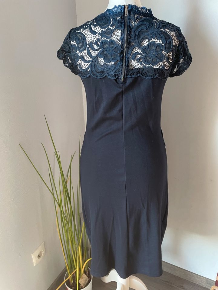 Mamalicious festliches Kleid Umstandskleid dunkelblau XS Spitze in Kaufbeuren