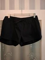 Damen Shorts Gr.L   The North Face   neu! Berlin - Charlottenburg Vorschau