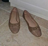 Dorothy Perkins Halbschuhe Ballerina Braun mit Gold Gr.7 / 39,5 Kreis Ostholstein - Malente Vorschau