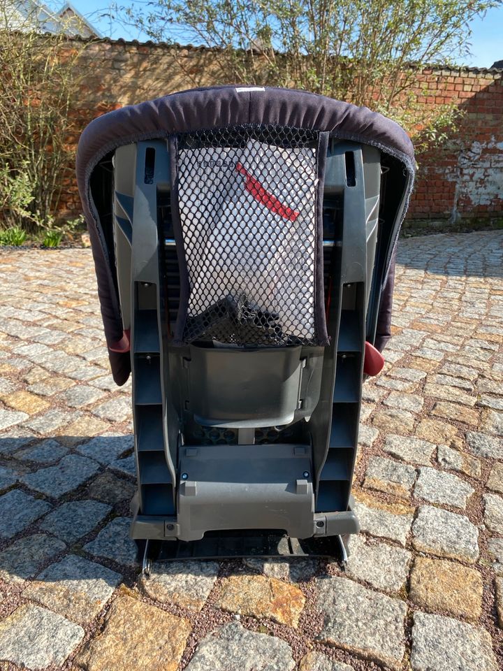 Kindersitz Römer Britax Isofix 9-18kg in Markranstädt