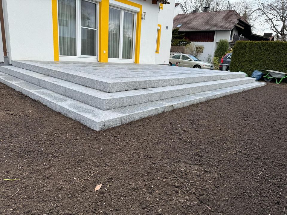 Gartenarbeit Gartenpflege Baggerarbeiten-Terrassenbau in Kirchseeon