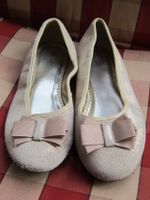 LANDS' END Ballerinas mit Schleife beige Gr. 38 TOP Rheinland-Pfalz - Waldbreitbach Vorschau