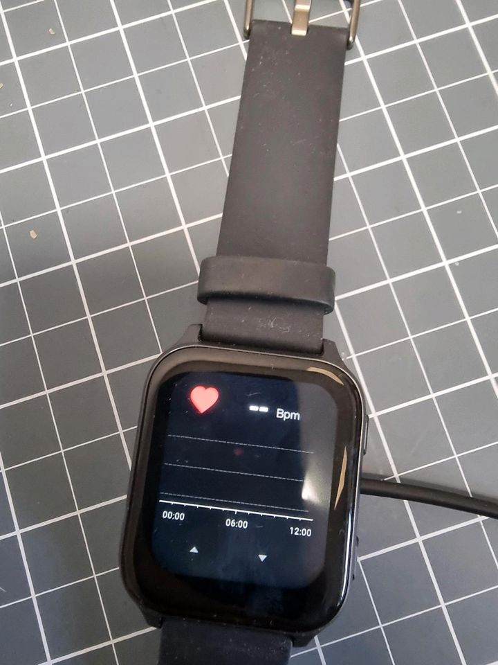 GPS Sportuhr UMIDIGI UWatch 5 in Lüchow bei Sandesneben