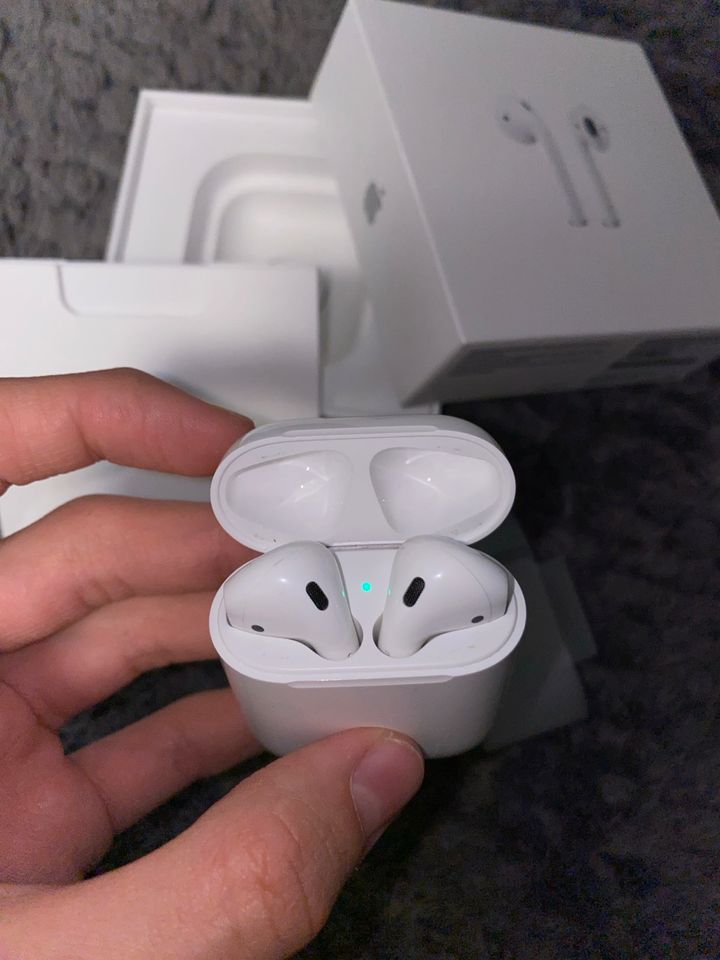 Apple AirPods 1 Generation in Gevelsberg