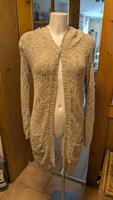 Strickjacke Häckeljacke, beige, Größe S, langarm, mit Kapuze Bayern - Erding Vorschau