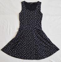 Gr XS Sommerkleid Kleid Strandkleid Trägerkleid schwarz weiß Berlin - Marzahn Vorschau