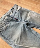 Super skinny Jeans von Benetton Gr. 28 Nordrhein-Westfalen - Gelsenkirchen Vorschau