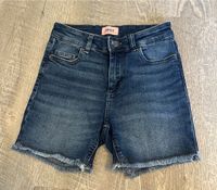 Kurze Jeans dunkelblau Größe XS Kreis Pinneberg - Moorrege Vorschau