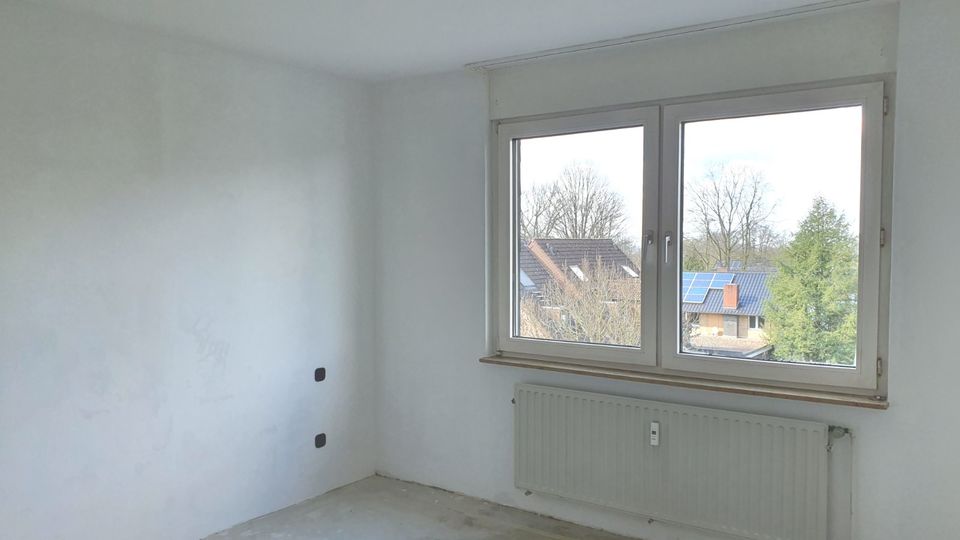 Schicke, großzügige Eigentumswohnung mit südseitigem Balkon und offenem Kamin in Bochum-Wiemelhausen in Bochum