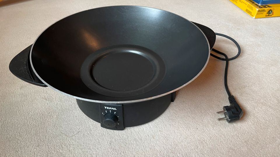 Tefal Elektrowok, Alu mit Antihaftbeschichtung in Neckargemünd