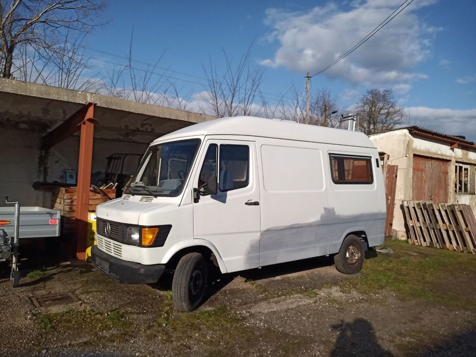 Mercedes Benz 207d Wohnmobil ACHTUNG Standort! in Burgdorf