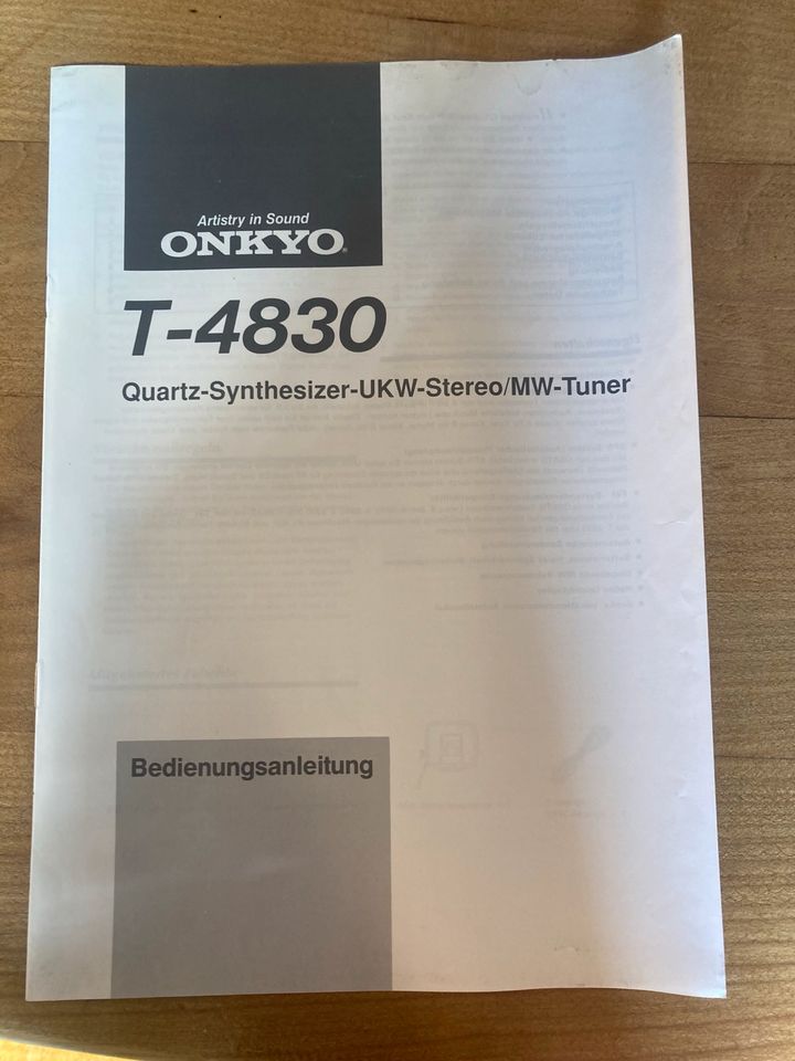 ONKYO T-4830 Tuner in Düsseldorf