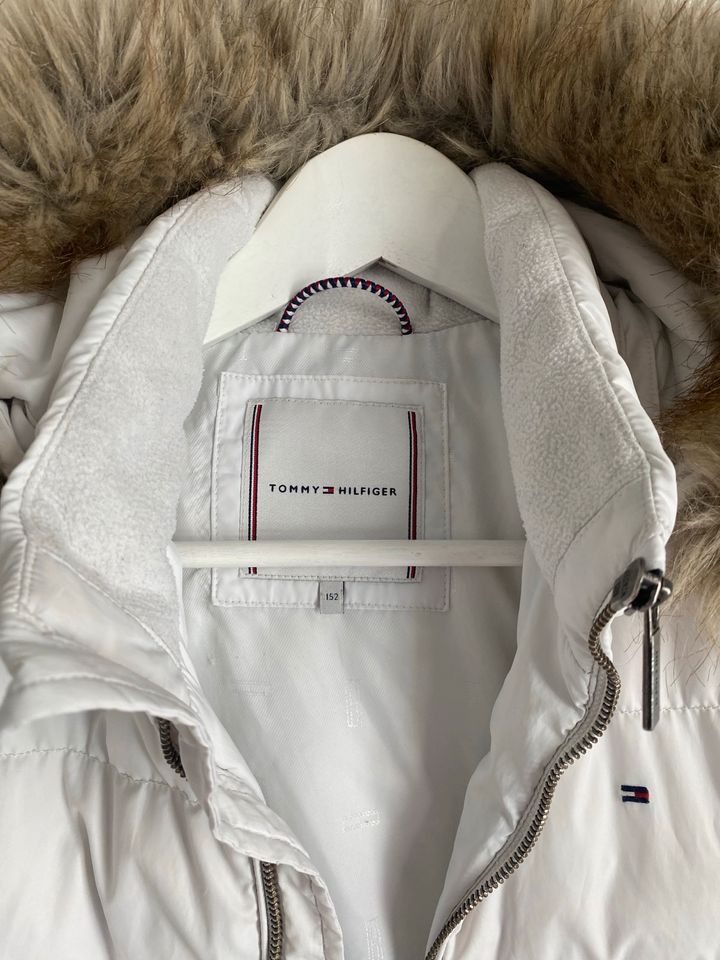 Tommy Hilfiger Daunenjacke Schneeweiß cr.152 in Köln