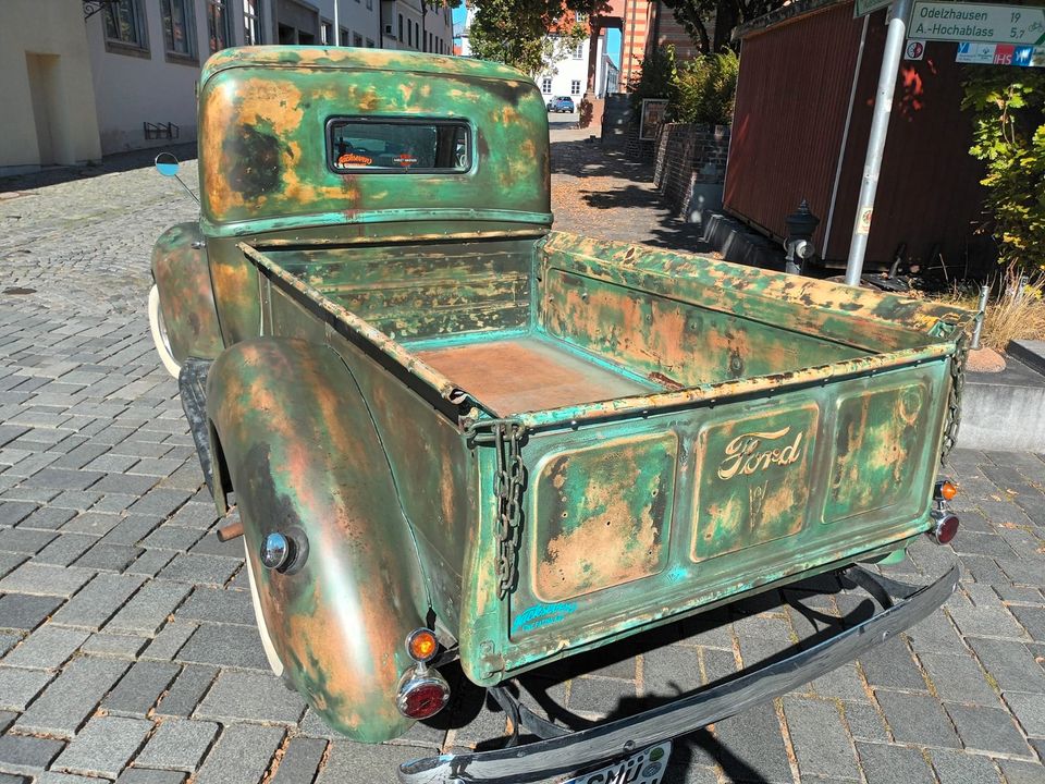 Ford Pick Up - COE Truck - Hot Rod - Ford F1 - Lackalterung in Friedberg