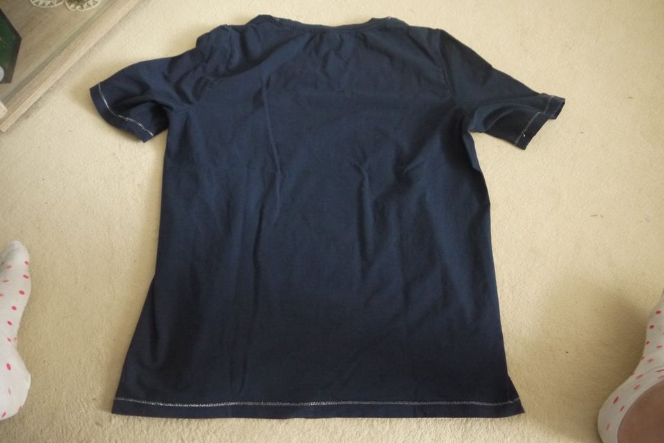 T- Shirt Gr 48 - 95% Baumwolle 5% Lycra - Dunkel bau /silber in Klausdorf