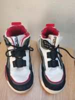 Basketballschuhe Turnschuhe ZARA Gr. 36/37 Nordrhein-Westfalen - Olpe Vorschau