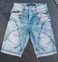 Cipo & Baxx Hose Bermuda Jeans Weite 29 Sachsen - Kamenz Vorschau