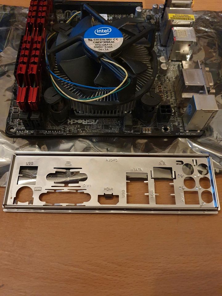 PC Upgrade KIT - Mainboard mit CPU Kühler + 16GB RAM Intel I5 in Weimar