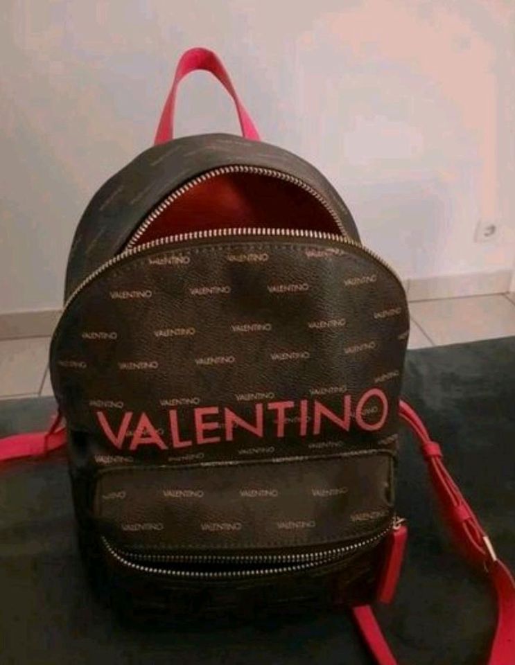 Verkaufe 2x originale Valentino Taschen in Mönchengladbach