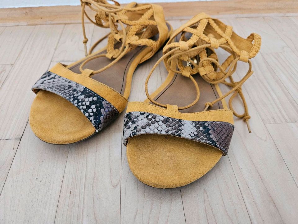 Tamaris Sandalen Gr. 39 leder in Hof (Saale)