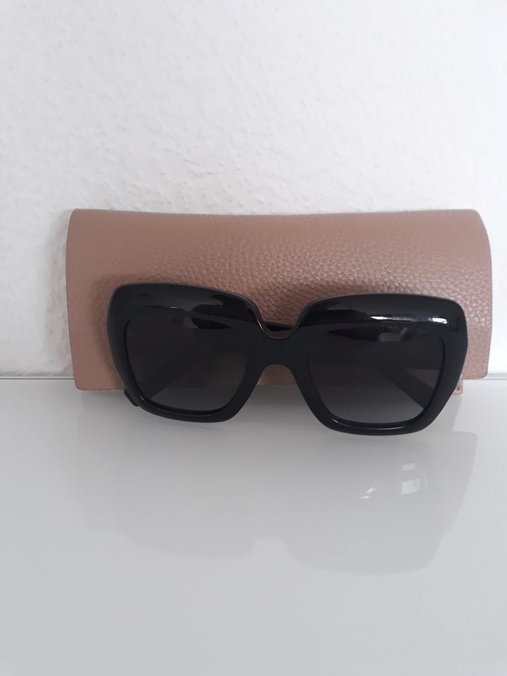 Sonnenbrille  oversize Max Mara NEU!!! in Celle