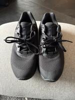Turnschuhe Nike Sportschuhe Trainingsschuhe Bayern - Altdorf Vorschau