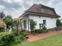 Reinigungskraft und Gärtner für Ferienhaus am See Niedersachsen - Lembruch Vorschau