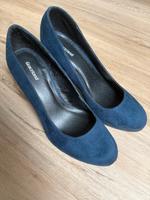 Damen Pumps blau Gr. 38 Neuwertig! Sachsen - Coswig Vorschau