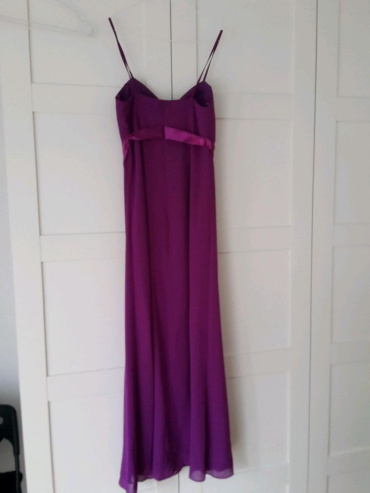 Abendkleid, Ballkleid in Haan