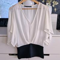 *ZARA* Bluse Volants weiß schwarz Gr. S Büro sexy Fledermausärmel West - Unterliederbach Vorschau