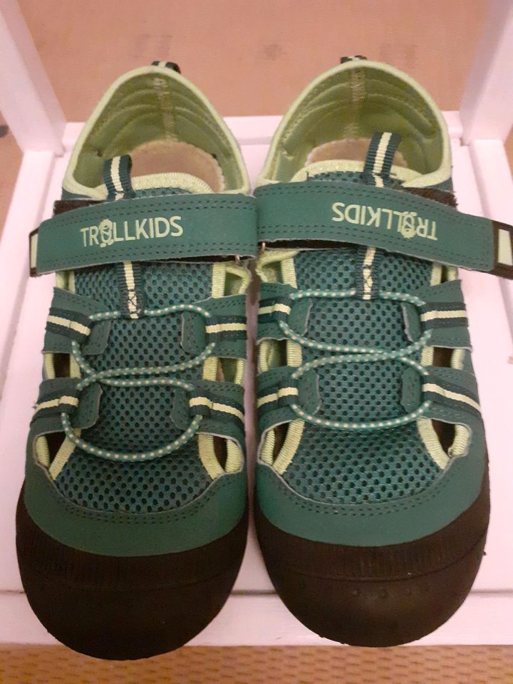 Trollkids Sandalen Gr. 36 in Schechen