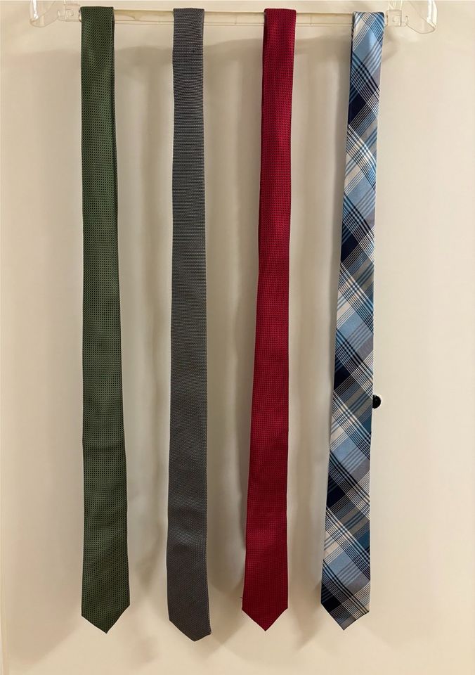 4 Krawatten Eterna grün, grau, rot, blau Seide in Bayern - Neusäß | eBay  Kleinanzeigen ist jetzt Kleinanzeigen