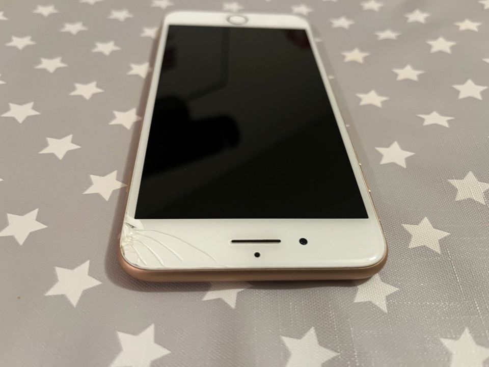 iPhone 8 Plus Roségold 64GB in Trier