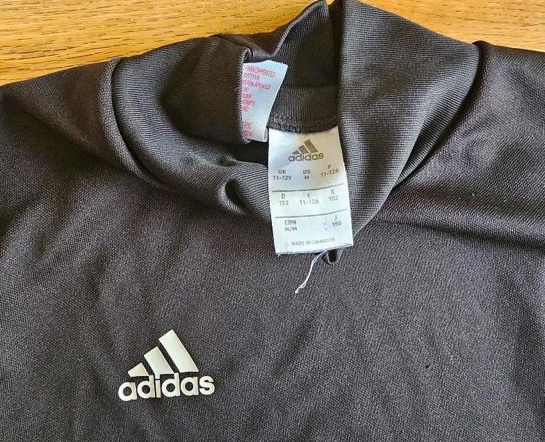 Aufwärmpullover von Adidas in Wasbüttel