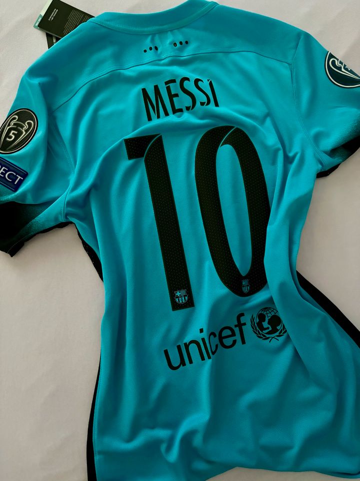 FC BARCELONA MESSI AUTHENTIC THIRD TRIKOT NIKE in Konstanz