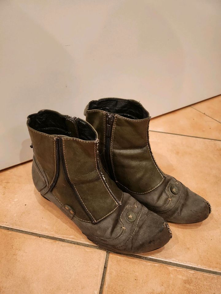 Stiefelette von Buffalo in Blankenfelde-Mahlow