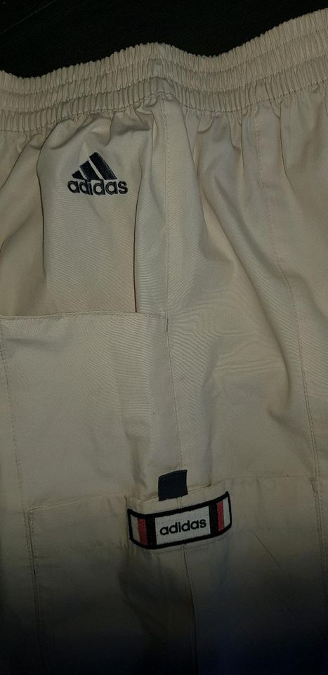 Adidas Shorts Bermudas Gr. 152 Jungen Sommer Hose in Uelzen