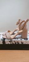 37 38 Riemchen sandale Nude beige Rose NEU aus USA pumps Hochzeit Hessen - Friedberg (Hessen) Vorschau