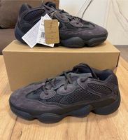 Neu | OVP - Yeezy 500 Utility Black US 10.5 | EU 44 2/3 Berlin - Reinickendorf Vorschau