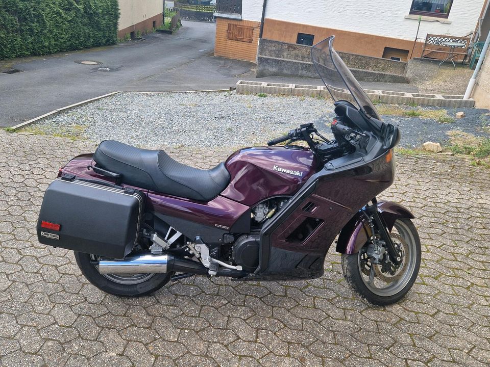 Kawasaki 1000 GTR in Wirges  
