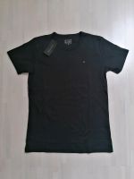 Herren T-Shirt Tommy Hilfiger S dunkelblau Baumwolle Männer Somme Thüringen - Erfurt Vorschau