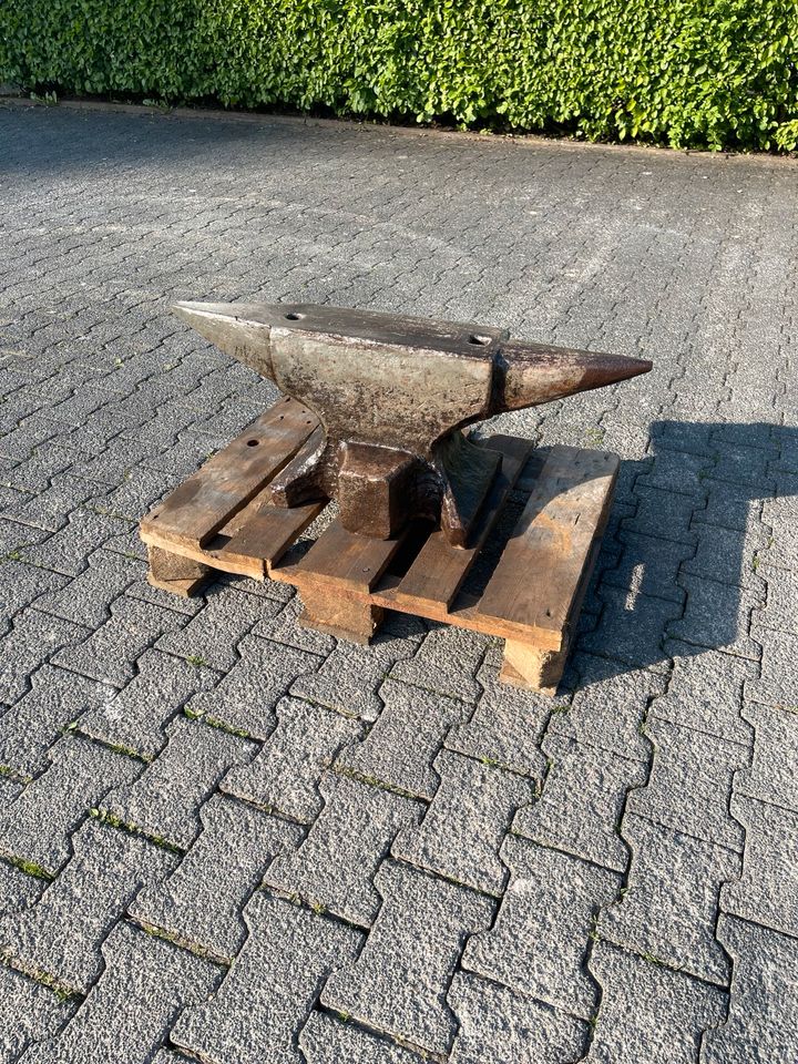 Amboss Schmiedeamboss schmieden ca. 180kg Werkstatt in Halver