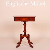 Englische Möbel Stilmöbel Eibe Tisch Beistelltisch Lampentisch UK Berlin - Wilmersdorf Vorschau