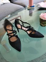 NEU Tamaris Schuhe Pumps 37 Hessen - Schöneck Vorschau