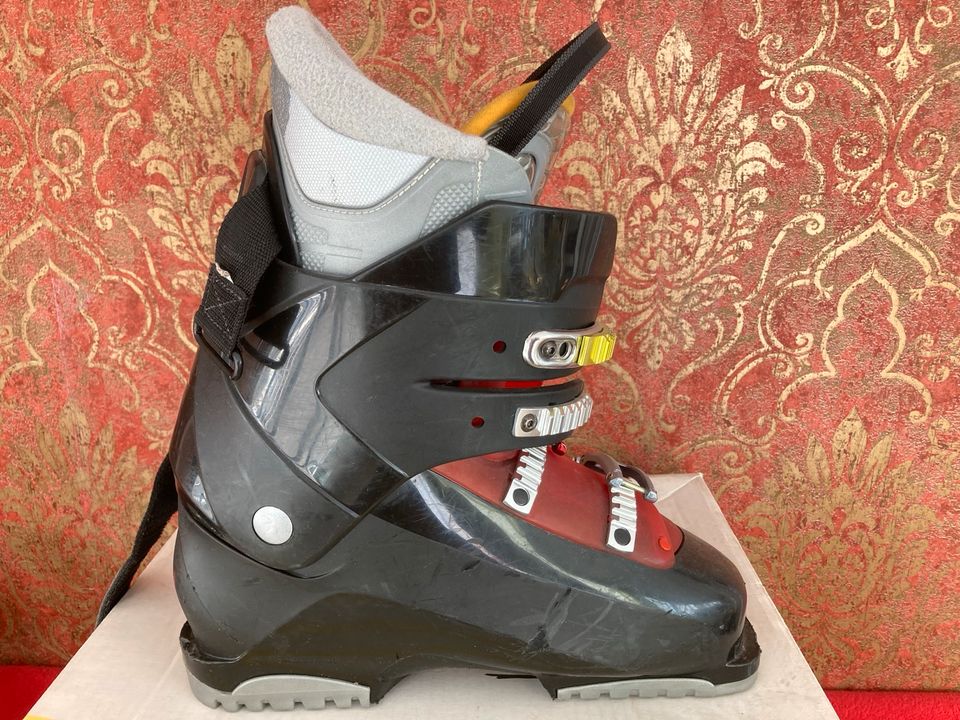 Salomon Ski-Schuhe, Performa CF in Nalbach