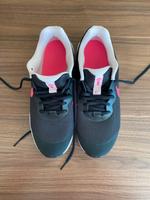 Nike Sneaker Gr.39 schwarz/pink *neuwertig* Hessen - Oberzent Vorschau